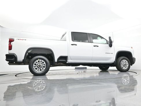 Used 2025 Chevrolet Silverado 2500 W/T w/ WT Convenience Package AWD/4WD image 70