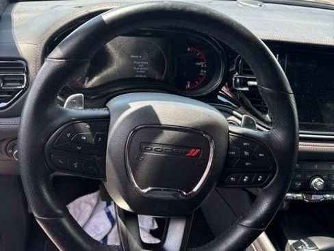 Used 2022 Dodge Durango R/T w/ Tow 'N Go Package AWD/4WD image 8