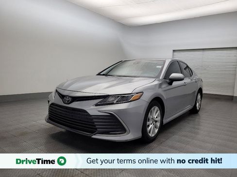 Used 2024 Toyota Camry LE image 1