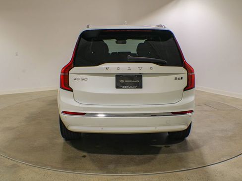 Used 2025 Volvo XC90 B6 Plus AWD/4WD image 5