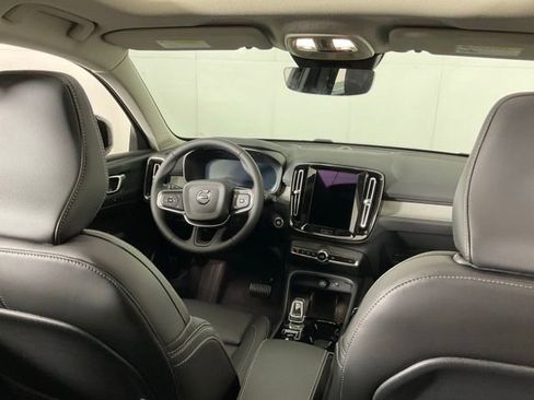 New 2026 Volvo XC40 B5 Plus w/ Protection Package Premier image 16
