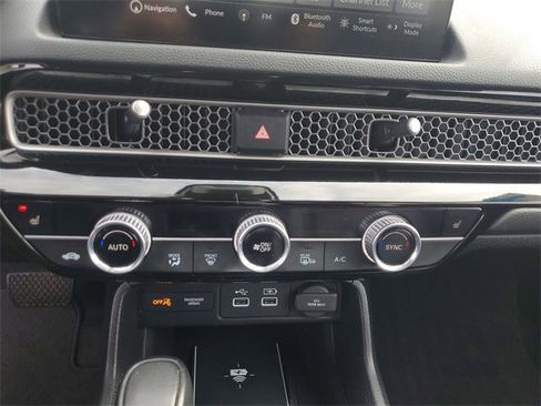 Used 2024 Honda Civic Touring image 21