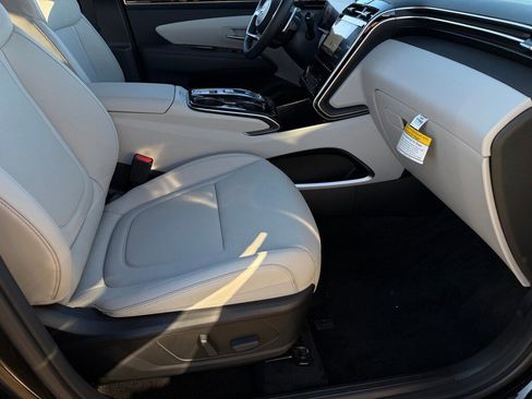 Certified 2024 Hyundai Tucson Limited image 25
