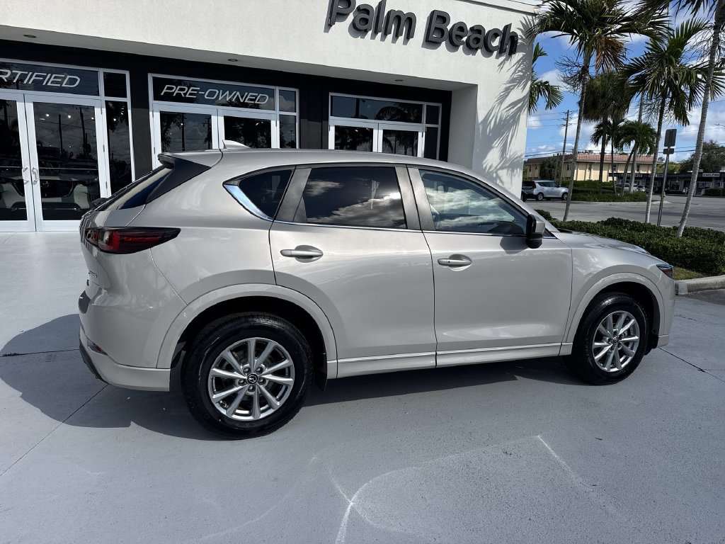 Used 2024 MAZDA CX-5 AWD 2.5 S w/ Preferred Package image 4