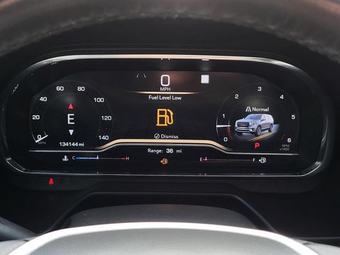 Used 2022 GMC Yukon SLT w/ SLT Premium Package RWD image 26