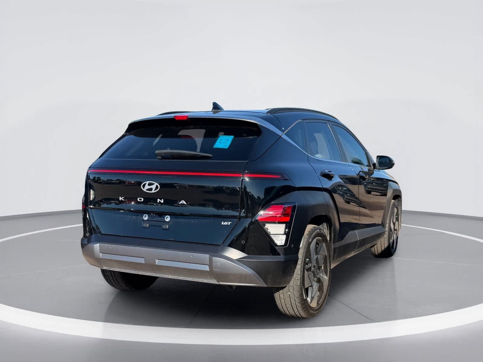 Used 2024 Hyundai Kona Limited FWD image 6