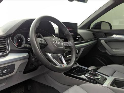 Used 2024 Audi Q5 2.0T Premium Plus AWD/4WD image 23