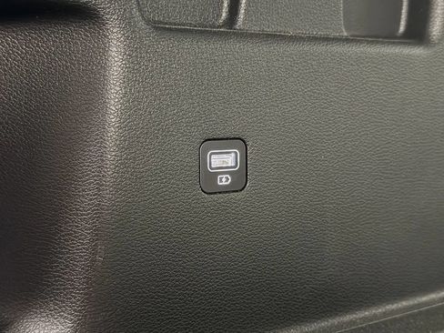 Used 2020 Kia Telluride S AWD/4WD image 33