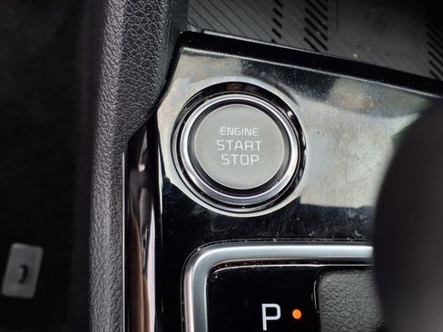 Used 2024 Kia Sportage EX image 14