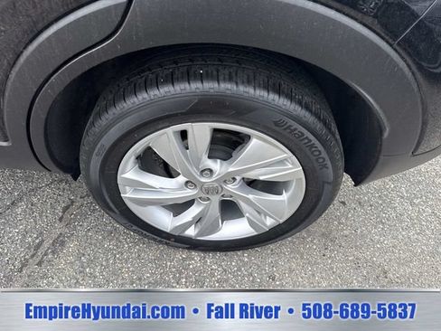 Used 2024 Buick Encore GX Preferred FWD image 12
