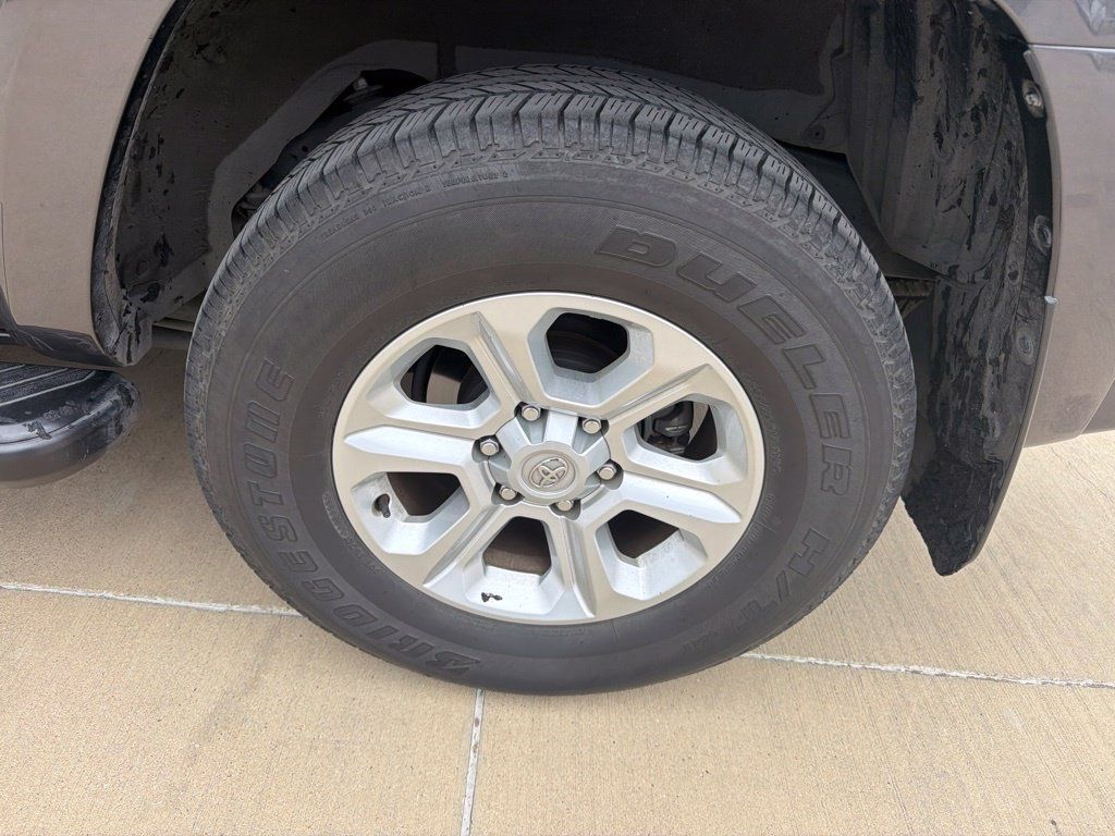 Used 2023 Toyota 4Runner SR5 RWD image 7