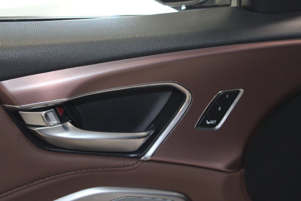 Used 2023 Acura RDX w/ Technology Package AWD/4WD image 6