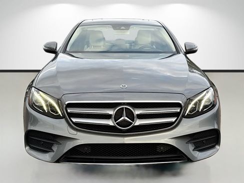 Used 2018 Mercedes-Benz E 300 w/ Premium 1 Package image 8