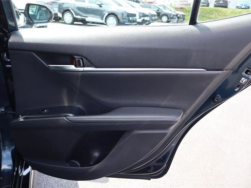 Used 2019 Toyota Camry XSE image 27