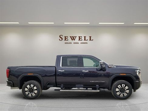 New 2026 GMC Sierra 2500 Denali w/ Denali Reserve Package image 6