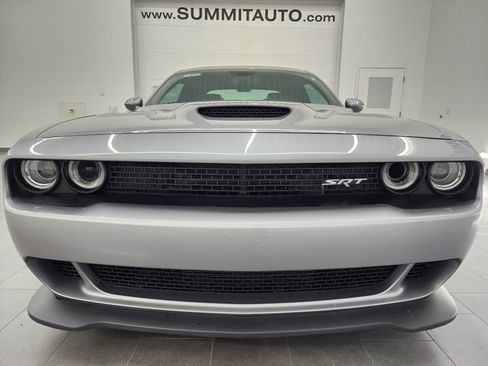 Used 2017 Dodge Challenger SRT Hellcat RWD image 22