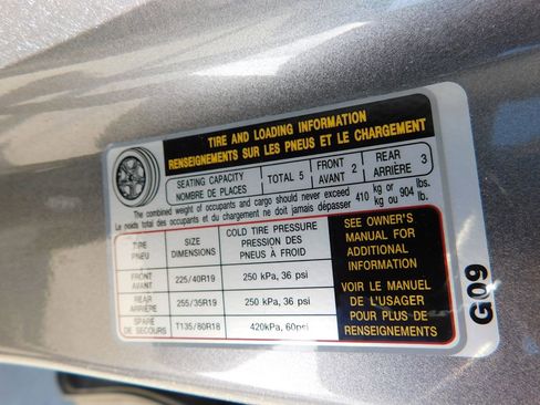 Used 2026 Genesis G70 2.5T image 28