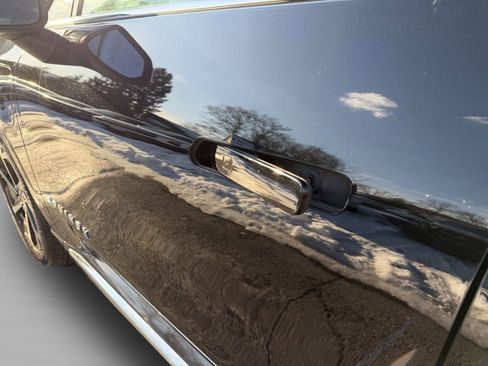 Used 2025 Chevrolet Equinox EV LT image 20