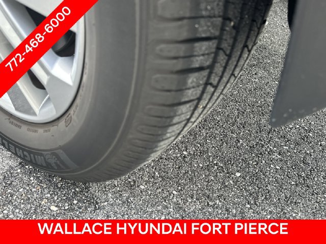 Used 2023 Hyundai Palisade SEL FWD image 12