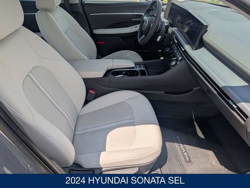 Certified 2024 Hyundai Sonata SEL AWD/4WD image 30