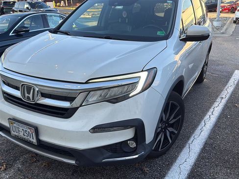 Used 2020 Honda Pilot Touring image 47