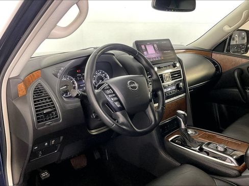 Used 2023 Nissan Armada SL w/ Captain's Chairs Package RWD image 15