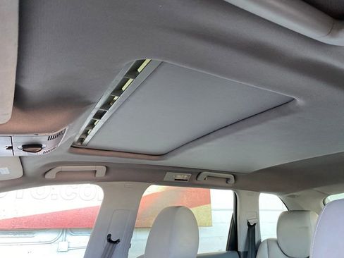 Used 2004 Porsche Cayenne S image 36