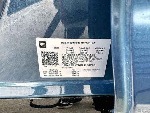 Used 2024 Chevrolet Traverse RS image 36