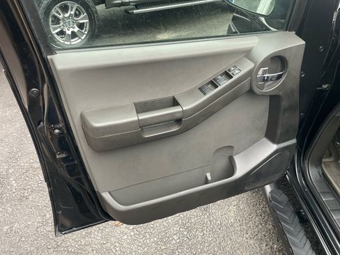 Used 2006 Nissan Xterra S image 23