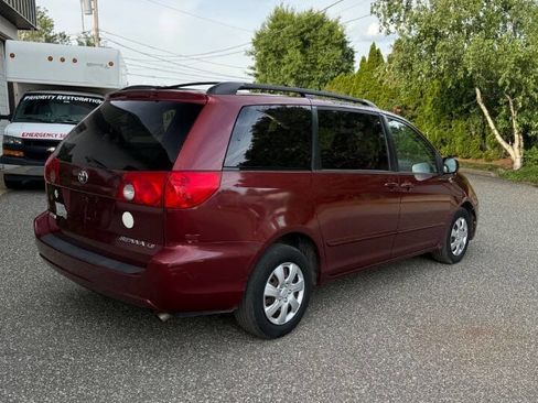 Used 2008 Toyota Sienna LE FWD image 5