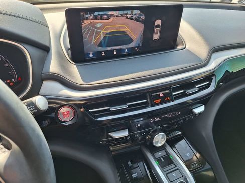 Certified 2023 Acura MDX w/ Technology Package FWD image 17