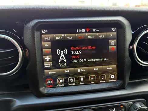 Used 2022 Jeep Gladiator Rubicon w/ LED Lighting Group image 30