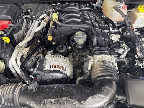 Used 2022 Jeep Gladiator Mojave w/ LED Lighting Group image 9