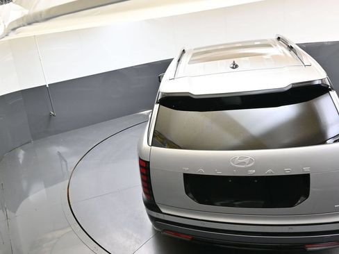 Used 2026 Hyundai Palisade Limited AWD/4WD image 50