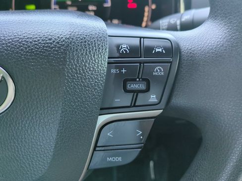 Used 2026 Toyota Camry LE FWD image 23