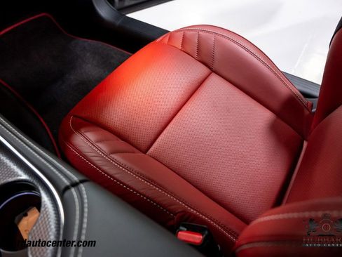 Used 2019 Dodge Challenger SRT Hellcat Redeye image 25