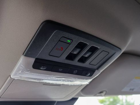 New 2026 Nissan Pathfinder SV FWD image 15