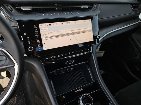 New 2026 Jeep Grand Cherokee Altitude RWD image 14