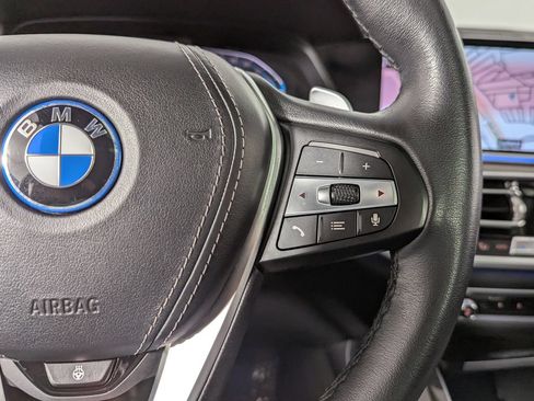Used 2022 BMW X5 xDrive45e w/ Executive Package AWD/4WD image 40