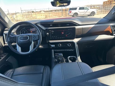Used 2024 GMC Sierra 1500 Denali image 8