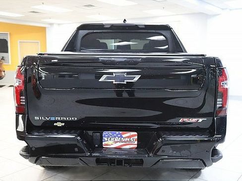 New 2024 Chevrolet Silverado EV RST AWD/4WD image 5