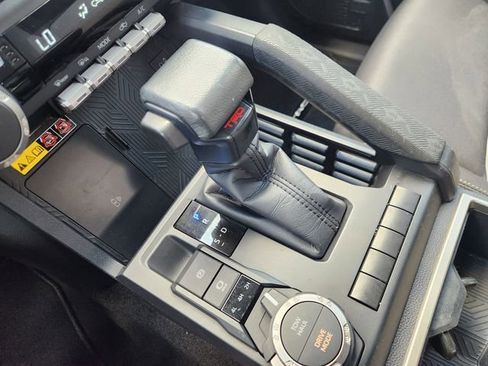 Certified 2024 Toyota Tacoma TRD Sport w/ TRD Sport Upgrade Package image 19