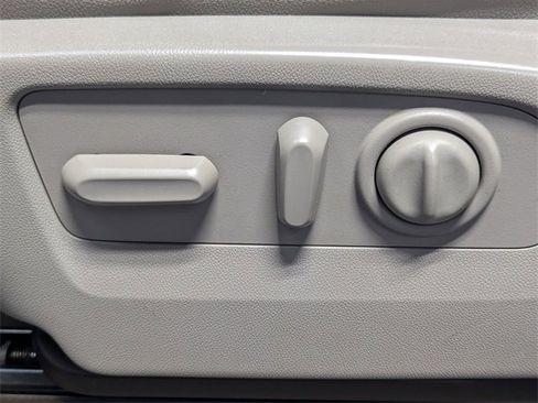 Used 2020 GMC Sierra 1500 SLT w/ SLT Premium Plus Package image 10