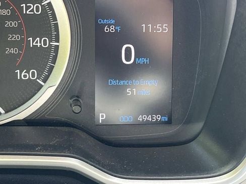 Used 2021 Toyota Corolla SE FWD image 35