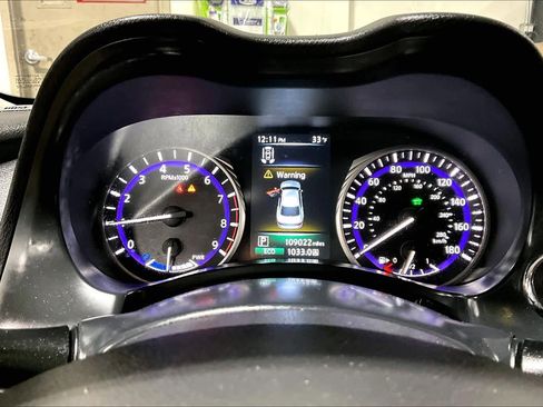 Used 2014 INFINITI Q50 Premium w/ Deluxe Technology Package image 26