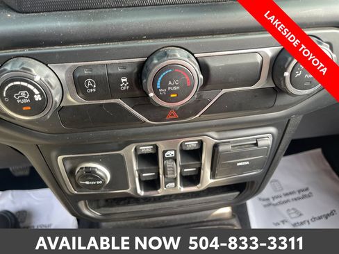 Used 2019 Jeep Wrangler Unlimited Sport S AWD/4WD image 25