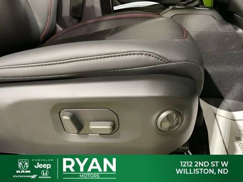 New 2026 Jeep Wrangler Unlimited Rubicon AWD/4WD image 46