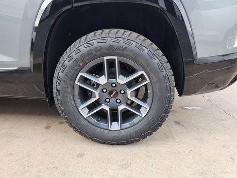New 2026 GMC Terrain AT4 w/ Convenience Package III image 55