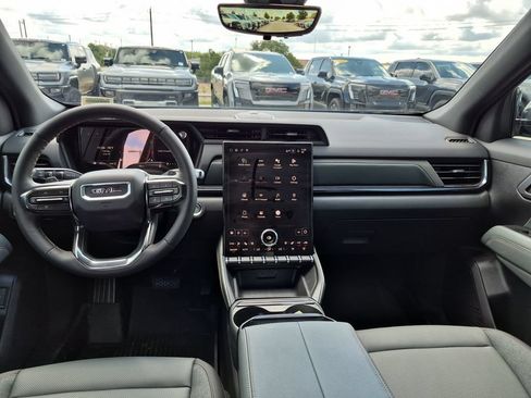 New 2026 GMC Terrain AT4 w/ Convenience Package III AWD/4WD image 33