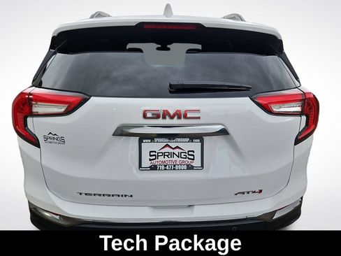 Used 2023 GMC Terrain AT4 w/ Tech Package AWD/4WD image 5